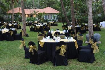 هتل Andores Resort And Spa   Calangute