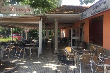 酒店 Bungalows Alpha