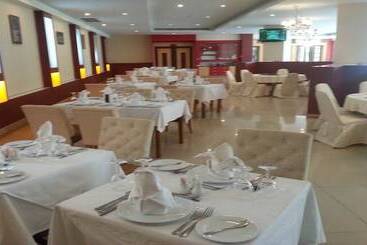 هتل Daosavanh Resort & Spa