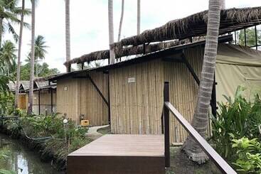 هتل Kalacanal Resort