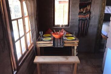 هتل Lodge Y Cabañas Rio Yaye