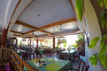 هتل New Eve's Kiosk Dive Resort