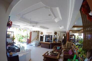 هتل New Eve's Kiosk Dive Resort