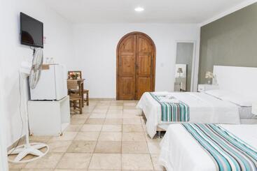 هتل Pousada Casa Imperatriz   Rua Teresa