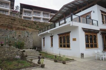 هتل Zhingkham Resort