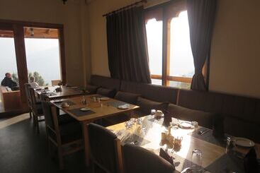 هتل Zhingkham Resort