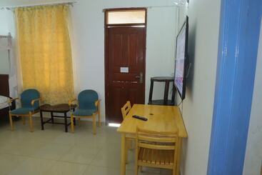 Kogelo Suites