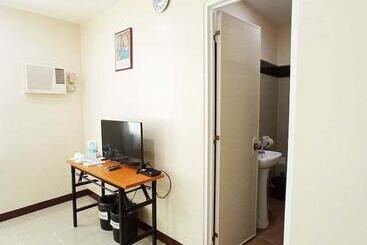 پانسیون B&j Guesthouse And Functions Inc