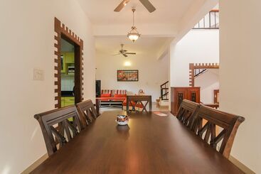 膳宿费 Casa Del Sol Anjuna
