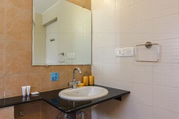 膳宿费 Casa Del Sol Anjuna