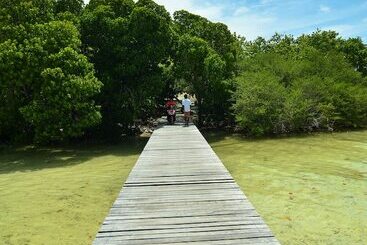 پانسیون Huraa East Inn