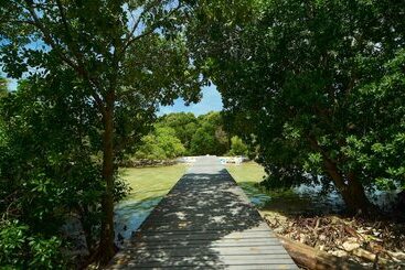 پانسیون Huraa East Inn