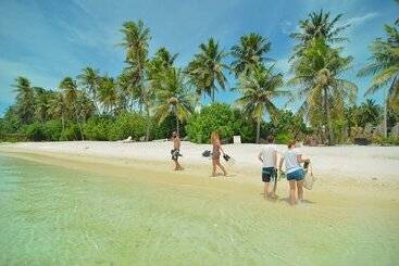 پانسیون Huraa East Inn