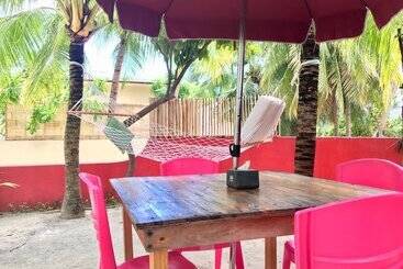 پانسیون Huraa East Inn