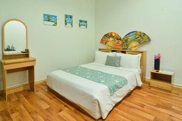 پانسیون Huraa East Inn
