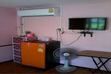 پانسیون Lucky Bungalow