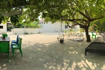 پانسیون Ocean Vibes Guesthouse