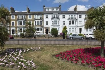 پانسیون The Gleneagles Guesthouse