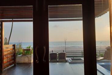 هتل Jasmine Ngapali Resort