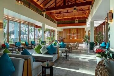 هتل Jasmine Ngapali Resort