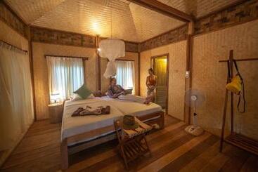 پانسیون Boulder Bay Eco Resort   Nga Khin Nyo Gyee Island