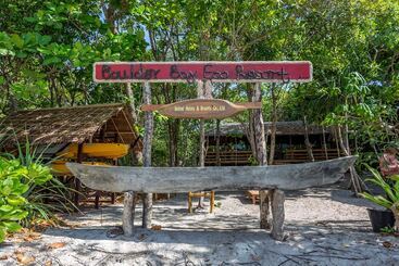 پانسیون Boulder Bay Eco Resort   Nga Khin Nyo Gyee Island