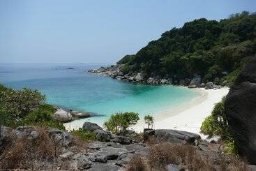 پانسیون Boulder Bay Eco Resort   Nga Khin Nyo Gyee Island