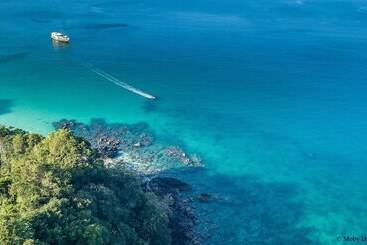 پانسیون Boulder Bay Eco Resort   Nga Khin Nyo Gyee Island