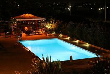 Villa Abelos