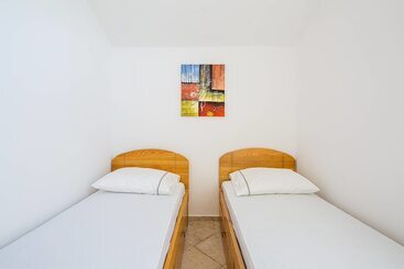 Adriatic Hill Apartments