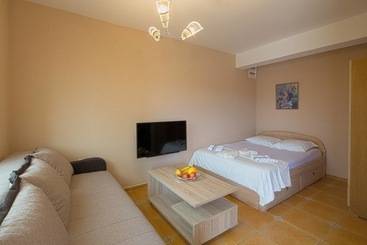 Adriatic Hill Apartments