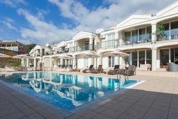 Adriatic Hill Apartments