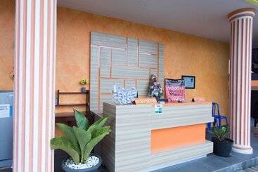 تختخواب و صبحانه Batuque Town Villa 2