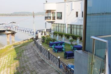 هتل Brisa Marina Cbc Resort