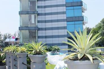 هتل Brisa Marina Cbc Resort