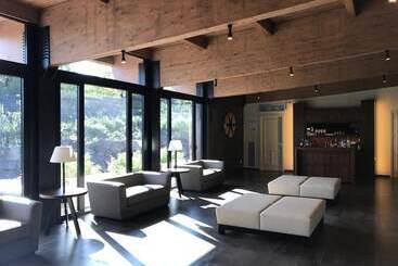 هتل Firriato Hospitality Cavanera Etnea Resort & Wine Experience