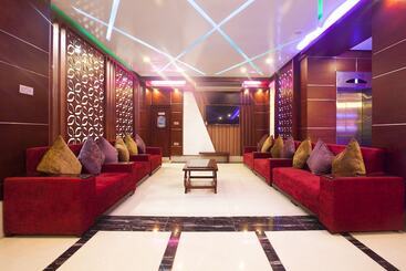 هتل Galaxy Resort Limited