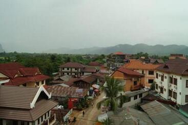 هتل Roung Nakhone Vang Vieng
