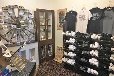 هتل Sheridan Inn   Best Western Signature Collection