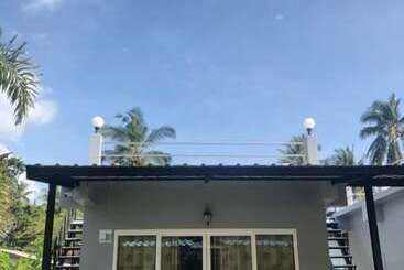 هتل Smile Resort Koh Mook