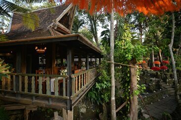 هتل Taman Nauli Boutique Rooms