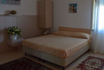 هاستل Miramare Scilla Gyh Luxury