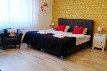 پانسیون 7th Room Guest House