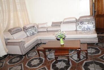 پانسیون Keva Guest House