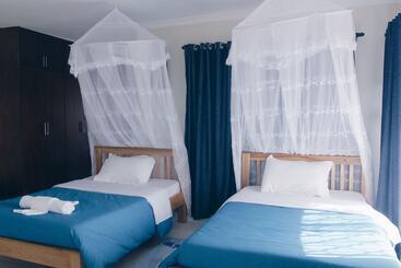 پانسیون Mission Guest House