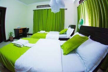 پانسیون Mission Guest House