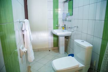 پانسیون Mission Guest House