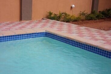 پانسیون Thulamela Guest House