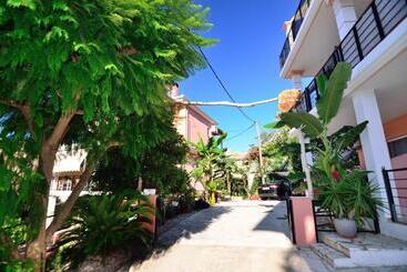 آپارتمانهای توریستها Villa Ektoras By Ey Villas