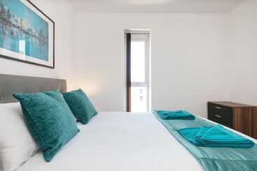 Bluestone Apartments   Trinity